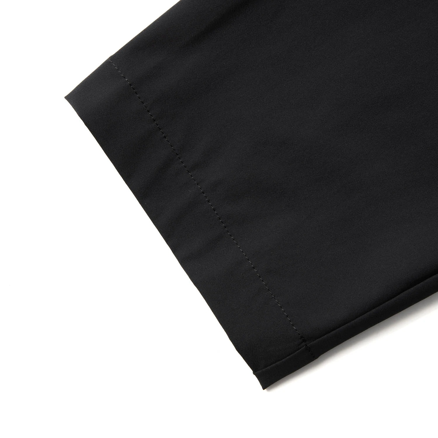 AYKV356-3 Брюки спортивные Essentials черный